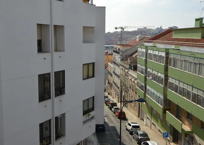 Lx Center Guesthouse Lisbona